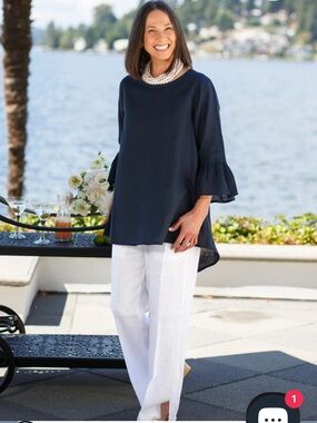 Crown Linen Designs Bella Bell Sleeve Luxury European Linen Top. Size XL.